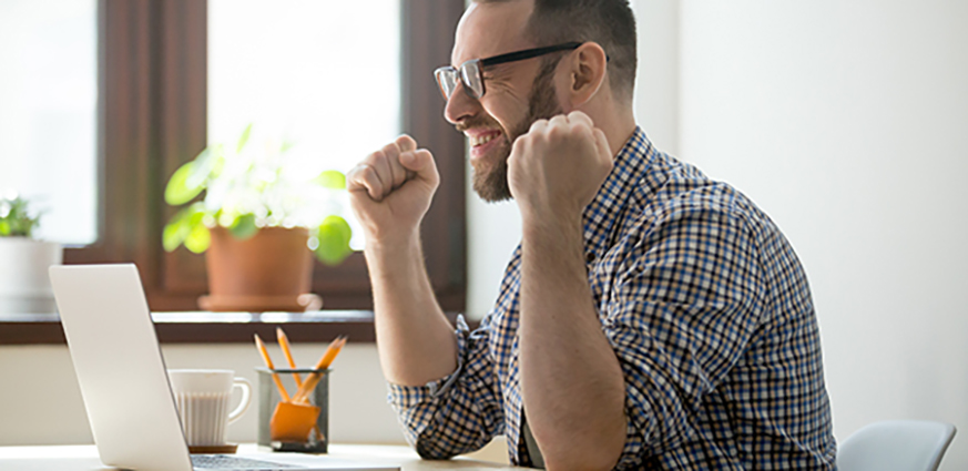 Persona con entusiasmo